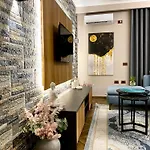 Eka Luxury Seaview - Apartmán